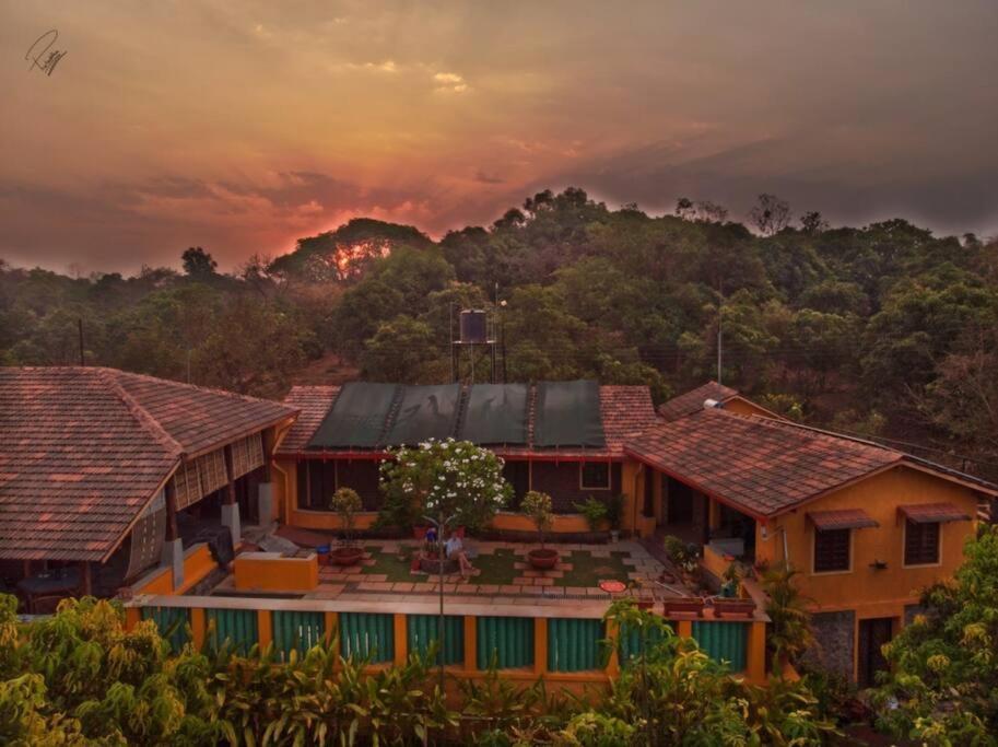 Sohana Eco Retreat Farmhouse - Karjat Chinchavli Ngoại thất bức ảnh